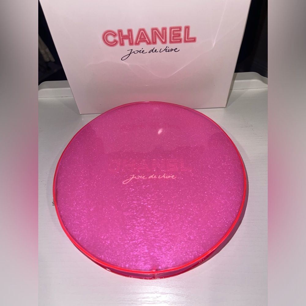 New Authentic Chanel Joie de Vivre pink round plastic bag